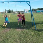 Хороши новые качели